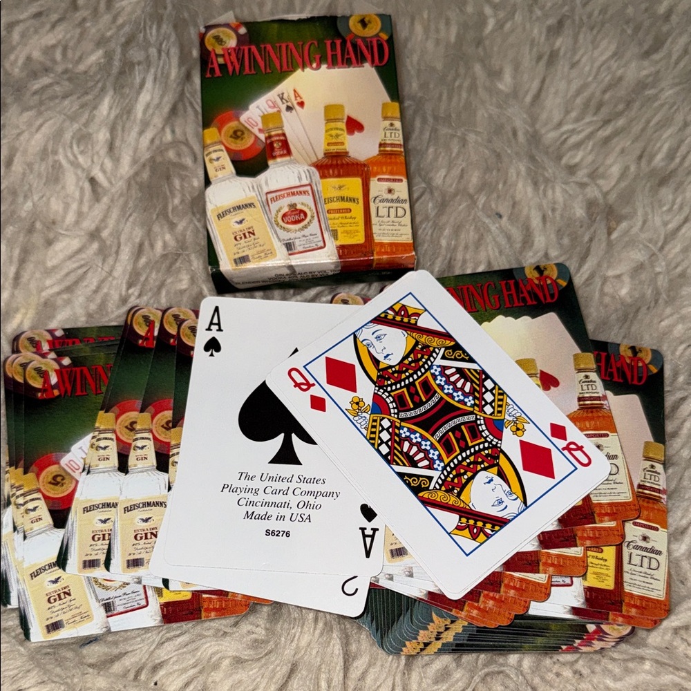 A‎ Winning Hand Playing Cards
